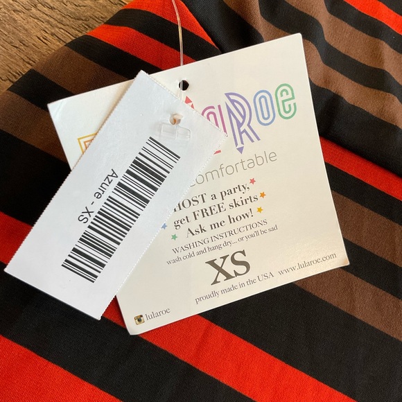 Azure NWT Striped Skirt - Picture 3 of 4